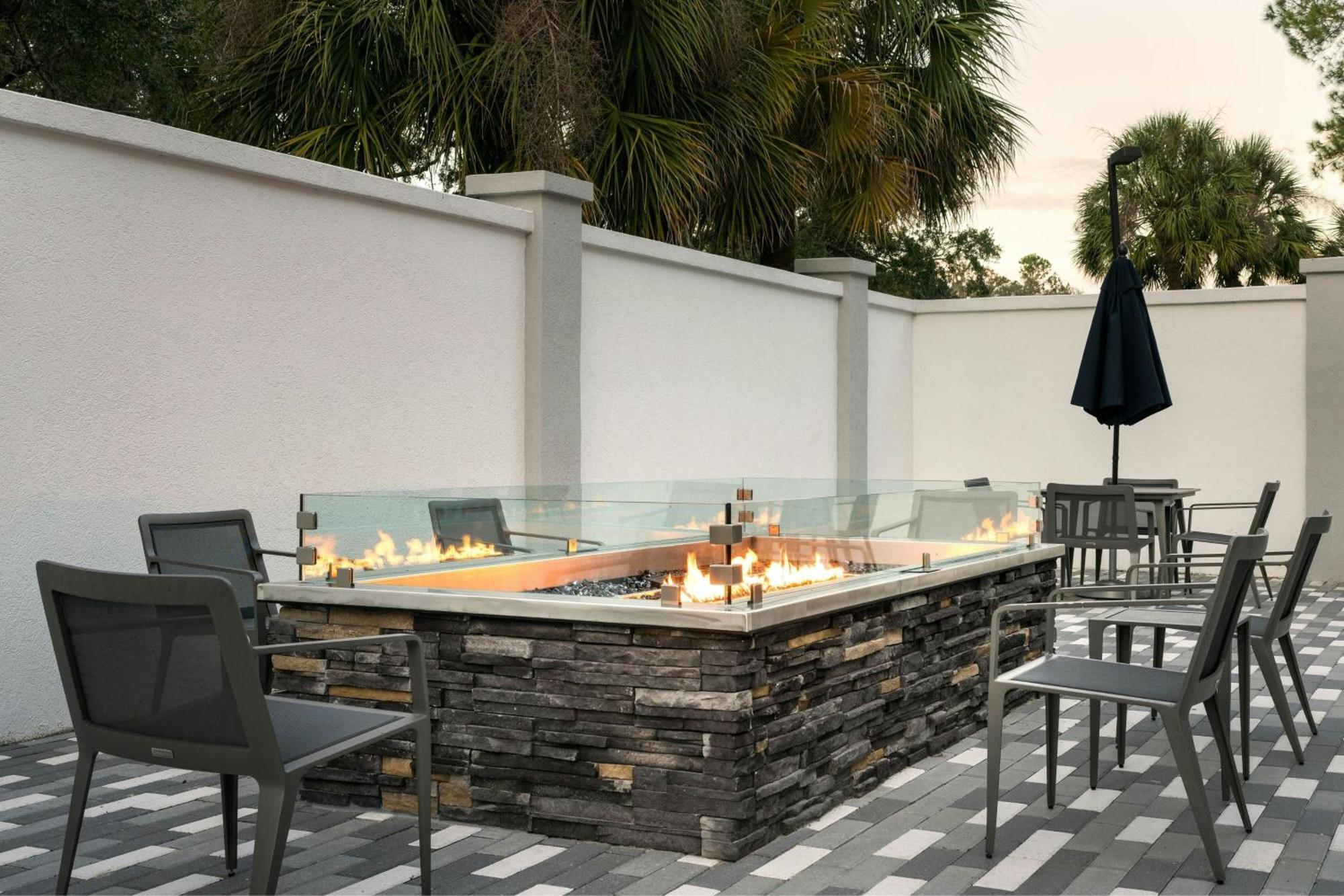 Courtyard By Marriott Gainesville Fl Dış mekan fotoğraf